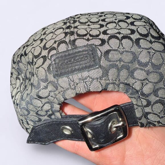 Coach Grey and Black Hat - Picture 5 of 5